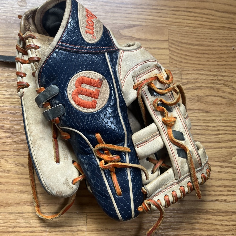 WILSON JA27 ALTUVE GAMER A2000 11.5" BASEBALL GLOVE Blue